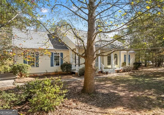 Photo 3 of Sale Pending at 4030 Camp Springs, Gainesville, GA 30507 | MLS# 10633209 | Listing updated on 2026-02-05