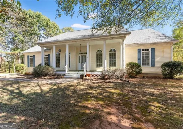 Photo 3 of Sale Pending at 4030 Camp Springs, Gainesville, GA 30507 | MLS# 10633209 | Listing updated on 2026-02-05