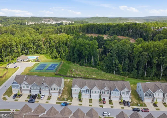 Photo 2 of Townhouse for sale at 7548 Knoll Hollow Rd, Lithonia, GA 30058 | MLS# 10831279 | Listing updated on 2026-09-05