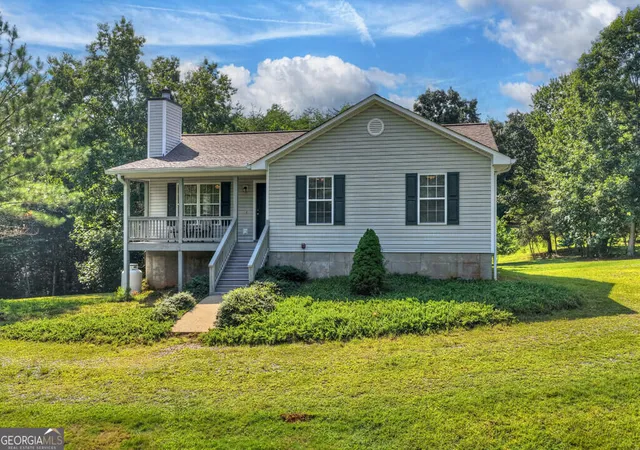 3rd image of 96 Creekside Dr, Mc Caysville, GA 30555 | MLS# 10828041