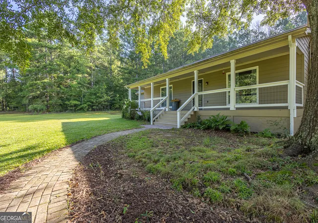 Photo 2 of Sale Pending at 2553 Daniel Rd, Villa Rica, GA 30180 | MLS# 10830634 | Listing updated on 2026-09-04