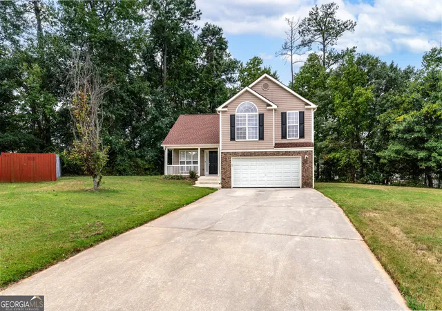 2nd image of 5849 Amerson Ln, Ellenwood, GA 30294 | MLS# 10707472