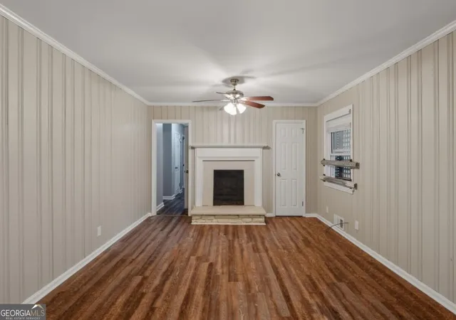 Photo 2 of Single family home for sale at 4026 E Hilda Cir, Decatur, GA 30035 | MLS# 10833625 | Listing updated on 2026-09-25