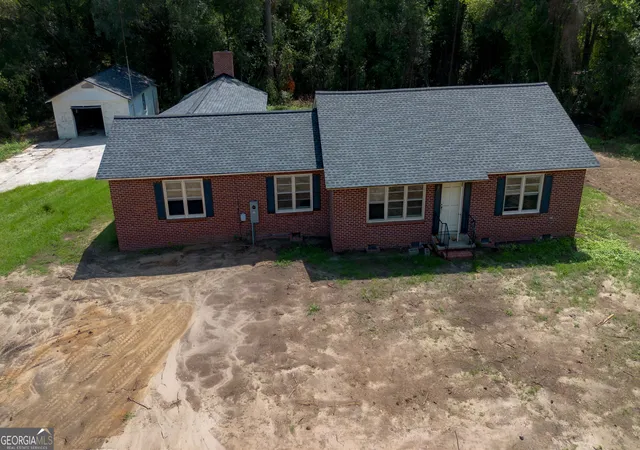 Photo 3 of Single family home for sale at 408 N Broad St, Doerun, GA 31744 | MLS# 10828551 | Listing updated on 2026-09-02