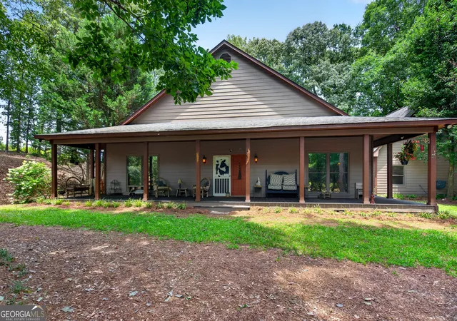 Homes for sale in Hogansville, GA | 1369 Mobley Bridge Rd, Hogansville, GA 30230 | MLS# 10794657
