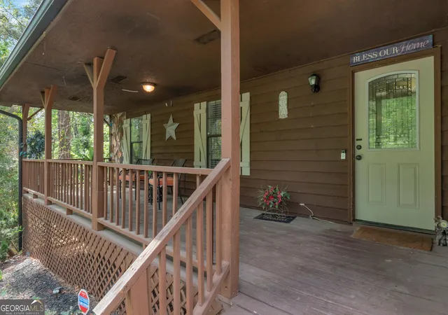 Homes for sale in Snellville, GA | 4097 Stacy Ln, Snellville, GA 30039 | MLS# 10726101