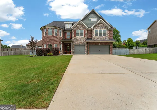 Photo 2 of Single family home for sale at 606 Shoshone Cir, Kathleen, GA 31047 | MLS# 10812948 | Listing updated on 2026-08-15