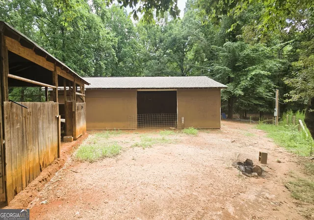 1st image of 213 Duncan Swindle Rd, Commerce, GA 30530 | MLS# 10793501