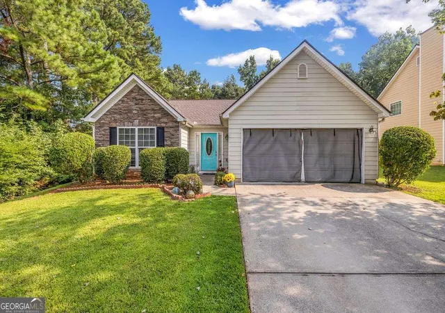 Photo 1 of Single family home for sale at 420 Stone Ridge Way, Covington, GA 30016 | MLS# 10816384 | Listing updated on 2026-08-17