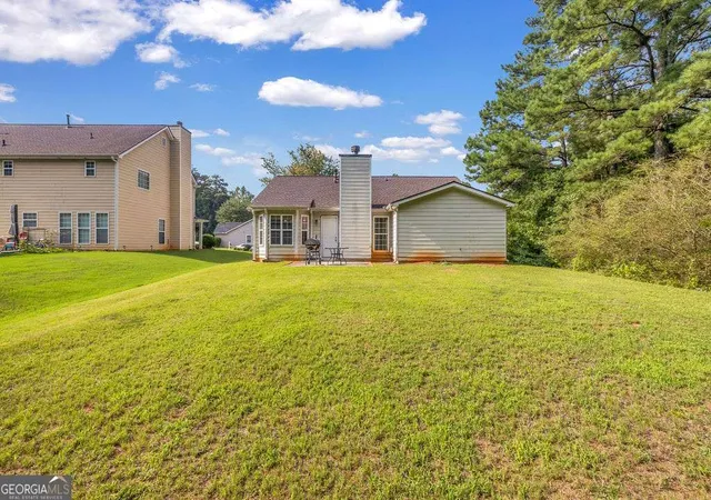Photo 3 of Single family home for sale at 420 Stone Ridge Way, Covington, GA 30016 | MLS# 10816384 | Listing updated on 2026-08-17