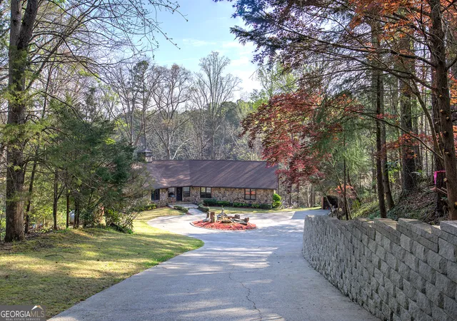Photo 3 of Single family home for sale at 75 Star Wars Path, Dallas, GA 30132 | MLS# 10721663 | Listing updated on 2026-09-08