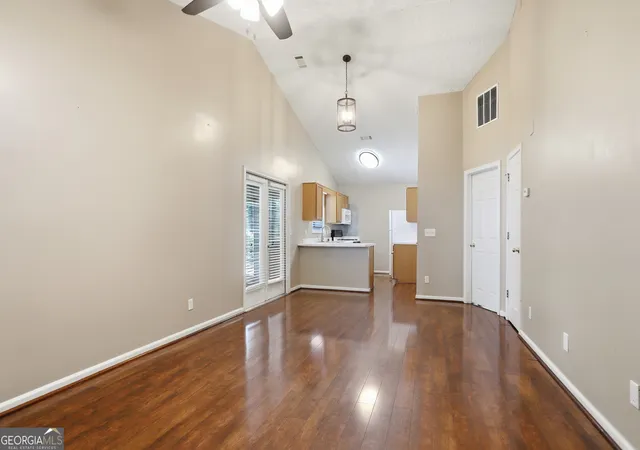 Photo 4 of Single family home for sale at 1148 Britley Park Ln, Woodstock, GA 30189 | MLS# 10814197 | Listing updated on 2026-09-19