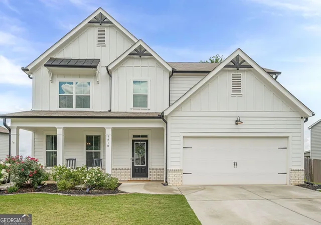 Photo 1 of Single family home for sale at 7410 Rambling Vale, Cumming, GA 30028 | MLS# 10808112 | Listing updated on 2026-10-25