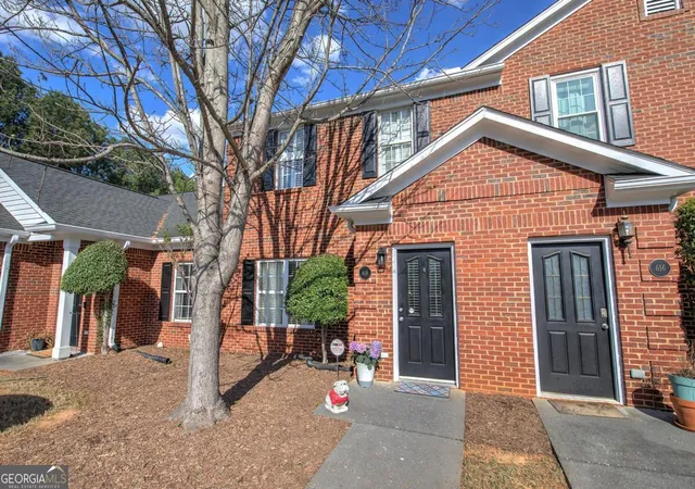 3rd image of 618 Manor Wy, Cartersville, GA 30120 | MLS# 10725123
