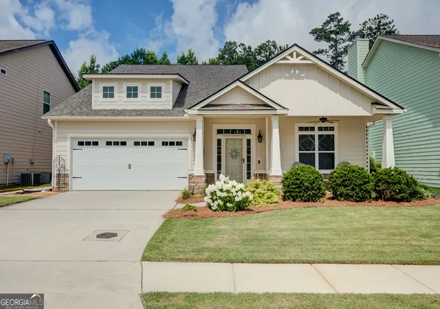 1st image of 14 Thomaston St, Newnan, GA 30263 | MLS# 10798282