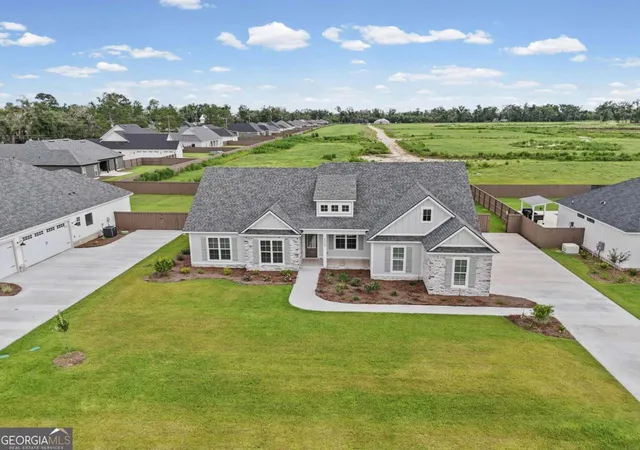 Photo 3 of Sale Pending at 6009 4h Club Rd, Lake Park, GA 31636 | MLS# 10808404 | Listing updated on 2026-08-24