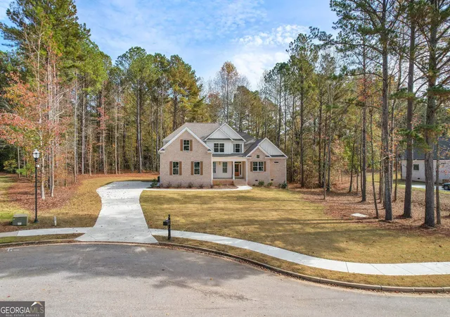 Photo 1 of Single family home for sale at 2002 Millstream Ct, Griffin, GA 30224 | MLS# 10835086 | Listing updated on 2026-09-11