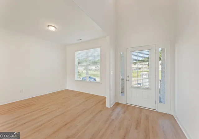 Photo 3 of Single family home for sale at 7224 Millbrae Walk, Flowery Branch, GA 30542 | MLS# 10834306 | Listing updated on 2026-09-10