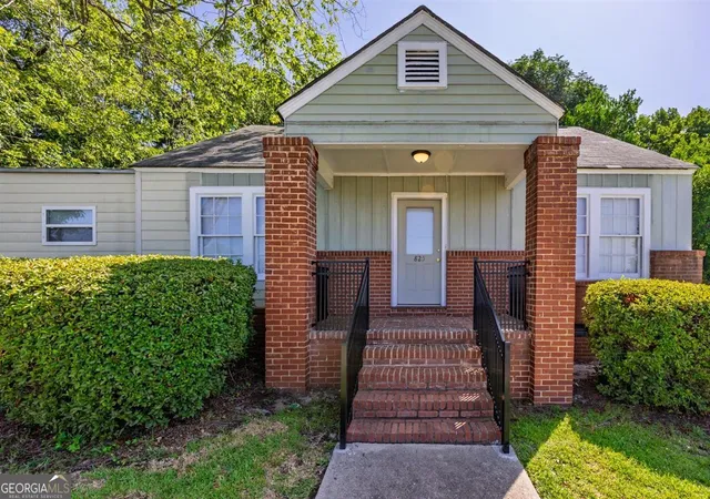 1st image of 825 Maple St, Macon, GA 31201 | MLS# 10809607
