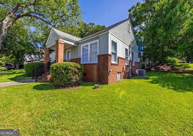 5th image of 825 Maple St, Macon, GA 31201 | MLS# 10809607