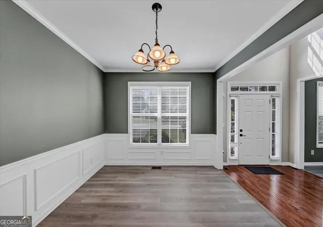 Photo 3 of Single family home for sale at 5218 Brown Leaf Trl Sw, Powder Springs, GA 30127 | MLS# 10684486 | Listing updated on 2026-07-30