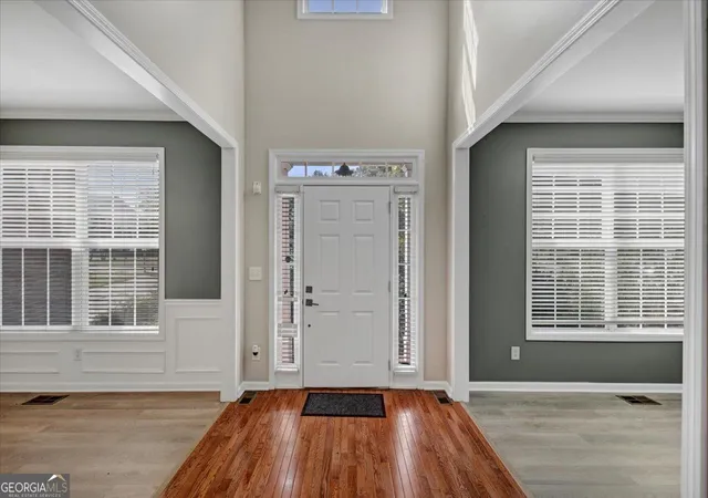 Photo 3 of Single family home for sale at 5218 Brown Leaf Trl SW, Powder Springs, GA 30127 | MLS# 10684486 | Listing updated on 2026-07-30