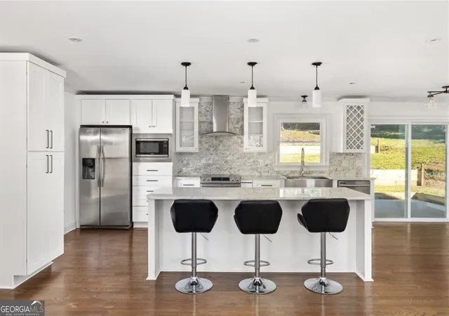 Photo 2 of Single family home for sale at 1756 W Caribaea Trl Se, Atlanta, GA 30316 | MLS# 10831380 | Listing updated on 2026-09-24