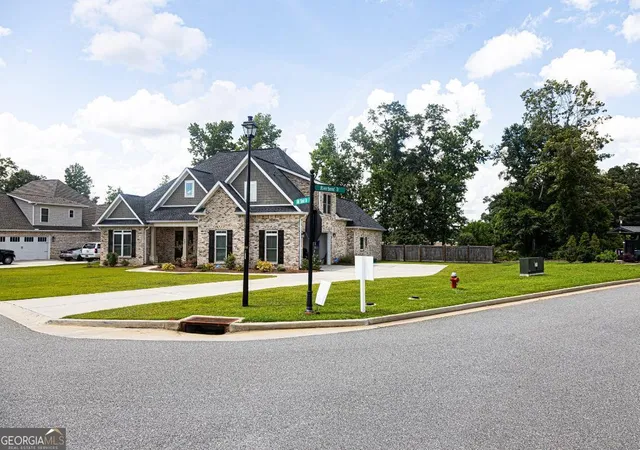 Photo 2 of Single family home for sale at 238 Flat Shl Dr, Bonaire, GA 31005 | MLS# 10793572 | Listing updated on 2026-08-13