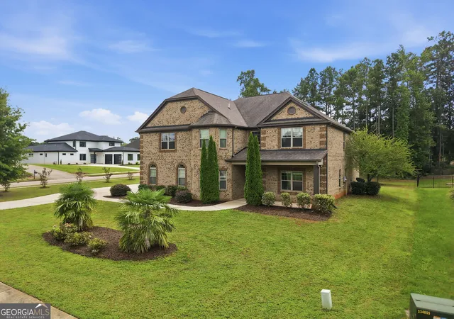 Photo 3 of Single family home for sale at 2801 Karras Cvs, Hampton, GA 30228 | MLS# 10805632 | Listing updated on 2026-09-18
