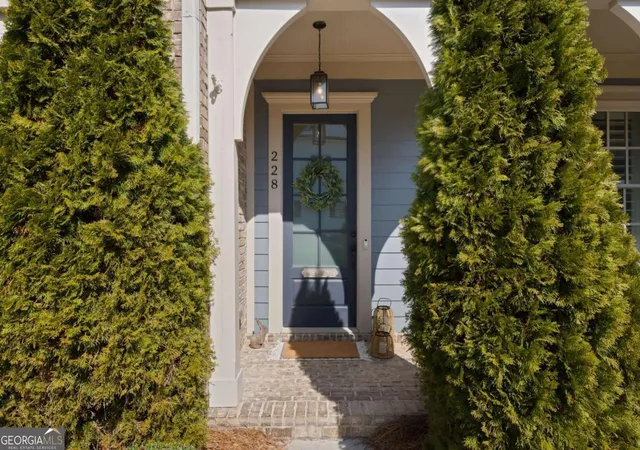 Photo 2 of Single family home for sale at 228 Dawson Dr, Woodstock, GA 30188 | MLS# 10778478 | Listing updated on 2026-09-10