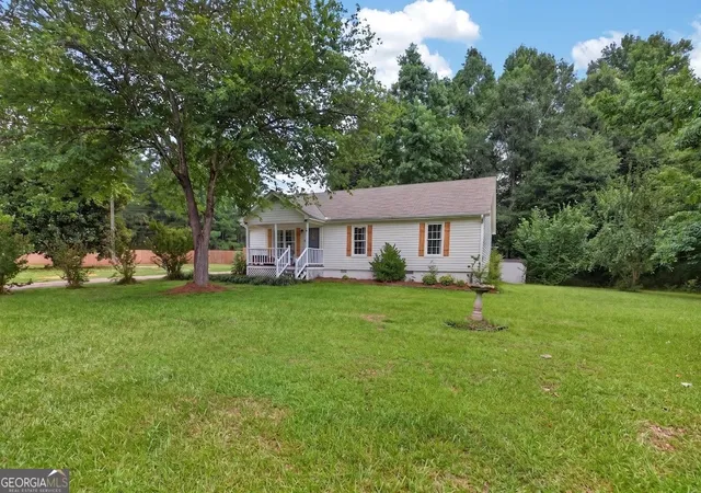 Homes for sale in Carrollton, GA | 74 Poplar Pointe Dr, Carrollton, GA 30116 | MLS# 10800872