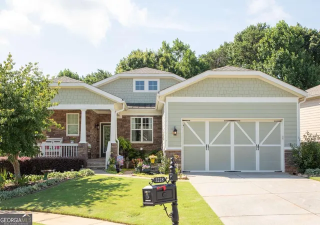 1st image of 3228 Black Gum Ln Sw, Gainesville, GA 30504 | MLS# 10817634