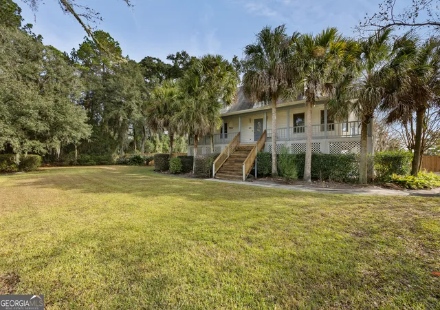 Photo 3 of Sale Pending at 942 Bristol Hammock Cir, Kingsland, GA 31548 | MLS# 10657336 | Listing updated on 2026-04-24