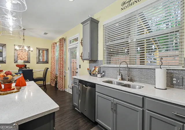 2nd image of 5563 Radford Loop, Fairburn, GA 30213 | MLS# 10795641