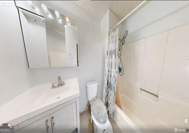 Listing Photo 4 - Condo for sale in building located at 1389 Flt Rock Rd, Stockbridge, GA 30281