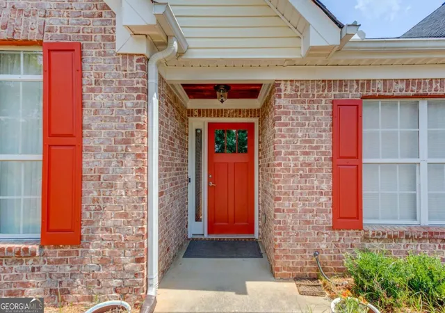 Photo 2 of Single family home for sale at 1200 Amhearst Oaks Dr, Lawrenceville, GA 30043 | MLS# 10827041 | Listing updated on 2026-09-02