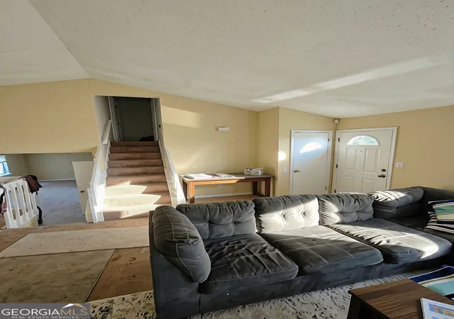 Photo 3 of Single family home for sale at 976 Worcester Pl Nw, Lilburn, GA 30047 | MLS# 10821703 | Listing updated on 2026-09-14