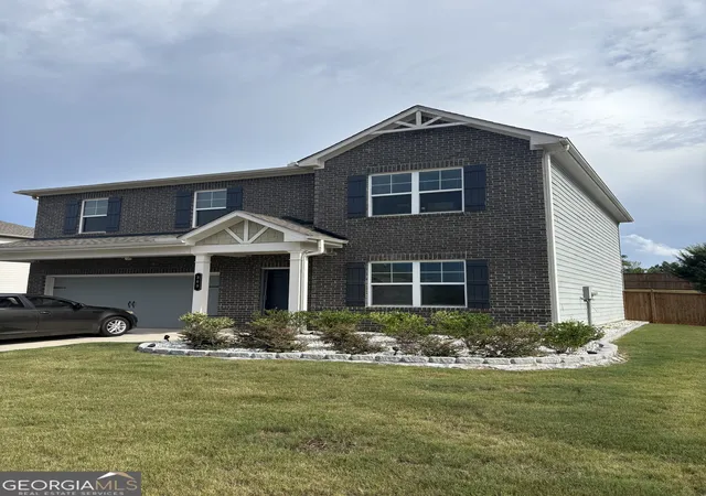 Photo 1 of Single family home for sale at 369 Amsterdam Wy, Hampton, GA 30228 | MLS# 10803854 | Listing updated on 2026-08-23