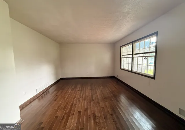 Photo 3 of Single family home for sale at 6451 Valley Dale Dr, Riverdale, GA 30274 | MLS# 10824578 | Listing updated on 2026-09-19