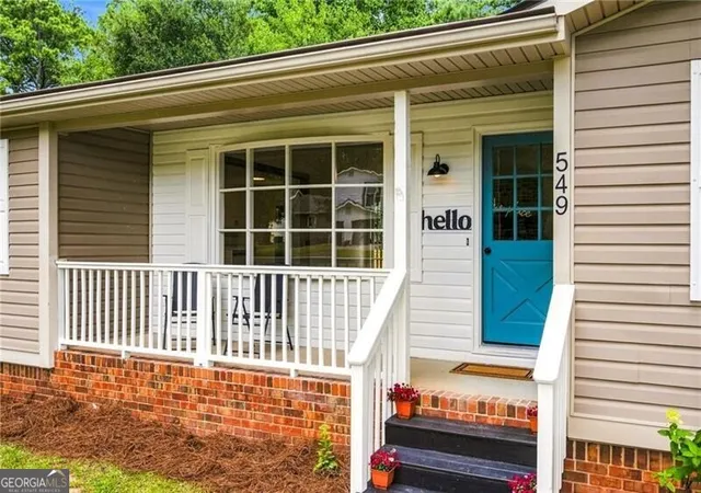 Photo 2 of Single family home for sale at 549 Rivercrest Dr, Woodstock, GA 30188 | MLS# 10821145 | Listing updated on 2026-09-19