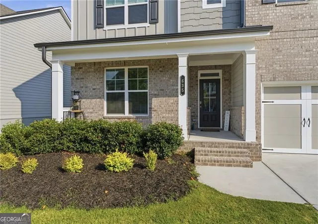 3rd image of 635 Fenwick Park Dr, Lawrenceville, GA 30045 | MLS# 10797880