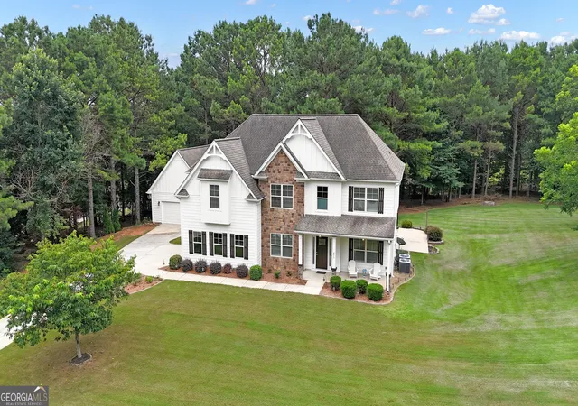 Photo 3 of Single family home for sale at 495 George Coggin Rd, Newnan, GA 30265 | MLS# 10804616 | Listing updated on 2026-08-23