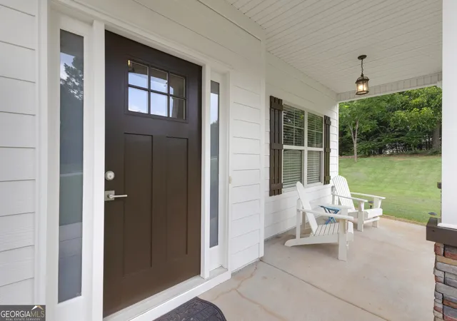 Photo 3 of Single family home for sale at 495 George Coggin Rd, Newnan, GA 30265 | MLS# 10804616 | Listing updated on 2026-08-23