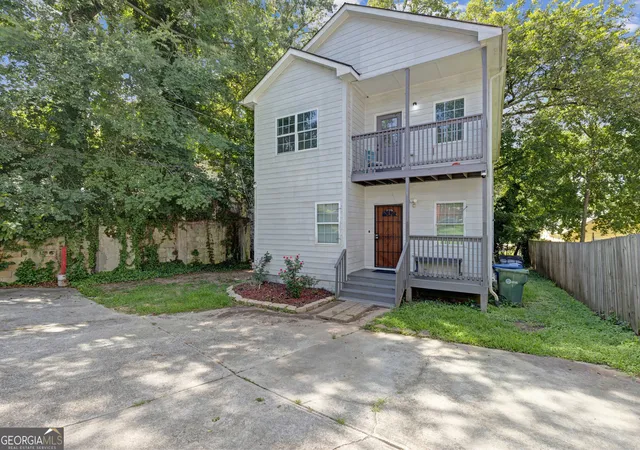 Listing Photo 4 - Condo for sale in building located at 2142 M L King Jr Dr SW, Atlanta, GA 30310