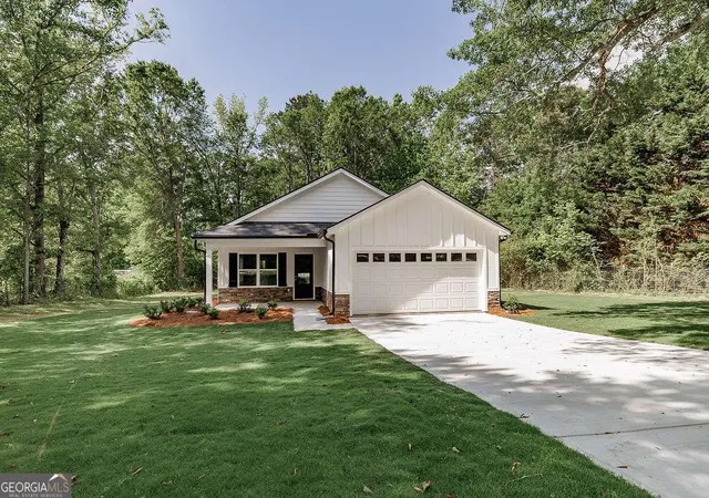 Homes for sale in Danielsville, GA | 155 Mulberry Ln, Danielsville, GA 30633 | MLS# 10799817