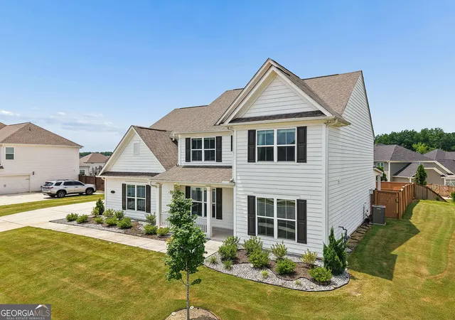 Photo 3 of Single family home for sale at 619 Napier Pass, Peachtree City, GA 30269 | MLS# 10800241 | Listing updated on 2026-10-08