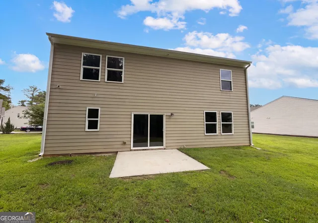 Photo 4 of Single family home for sale at 8618 Blair Ct, Douglasville, GA 30134 | MLS# 10832022 | Listing updated on 2026-09-13