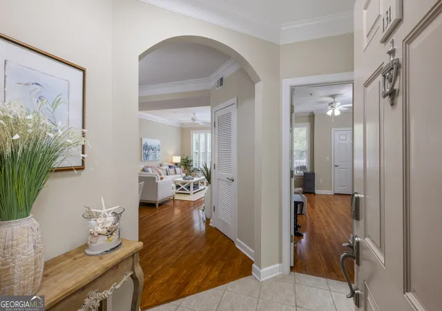 Photo 3 of Condo for sale at 131 Ashford Cir #131, Dunwoody, GA 30338 | MLS# 10831604 | Listing updated on 2026-10-25
