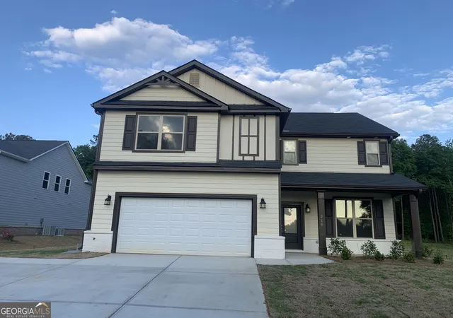 Photo 2 of Single family home for sale at 210 Parker Dr, Mcdonough, GA 30253 | MLS# 10767669 | Listing updated on 2026-08-26