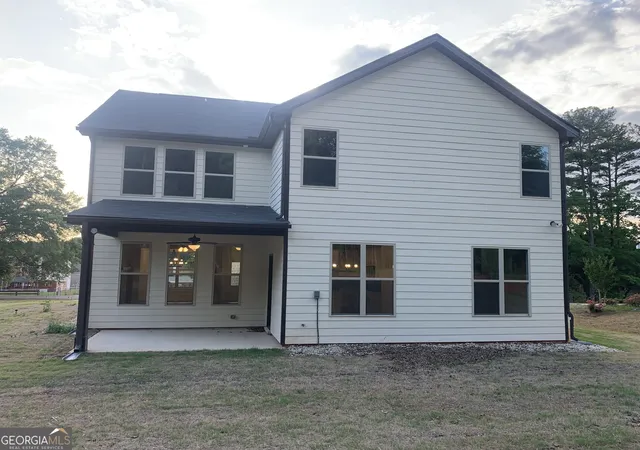 Photo 3 of Single family home for sale at 210 Parker Dr, Mcdonough, GA 30253 | MLS# 10767669 | Listing updated on 2026-08-26